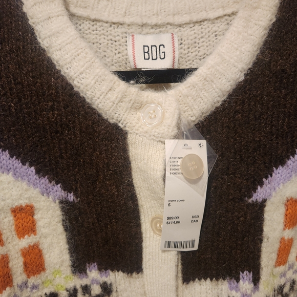 BDG Cream and Brown Cardigan with Geometric Design - Picture 2 of 3